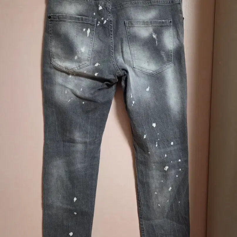 [BUNJANG] Dsquared2 Grey Distressed Jeans / 디스퀘어드2 그레이 데미지 청바지