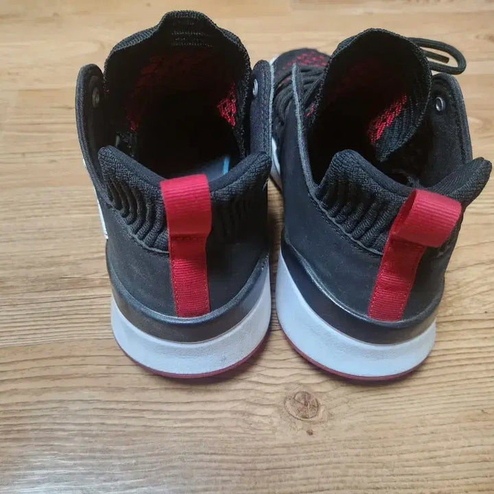 [BUNJANG] Jordan Ultra Fly 2 Low Sneakers / 조던 운동화 울트라 플라이 2 로우
