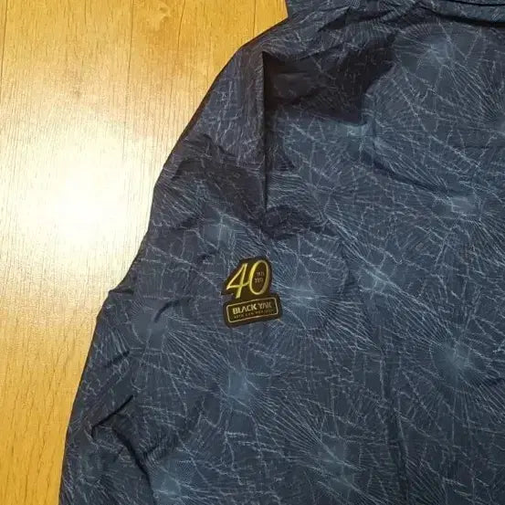 [BUNJANG] Blackyak Gore-Tex Functional Windbreaker Jacket (Size 100) / (정품새옷수준)블랙야크 고어텍스 기능성 바람막이 자켓, 넉넉한 100,
