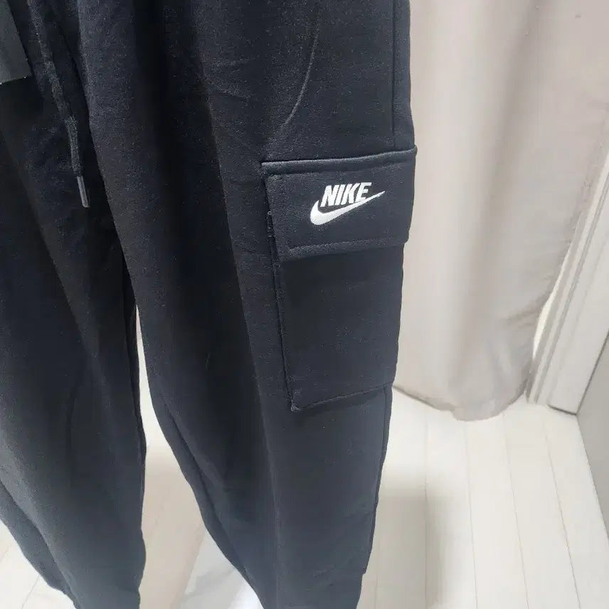 [BUNJANG] Nike Black Cargo Jogger Pants / 나이키 블랙 카고 조거팬 새상품