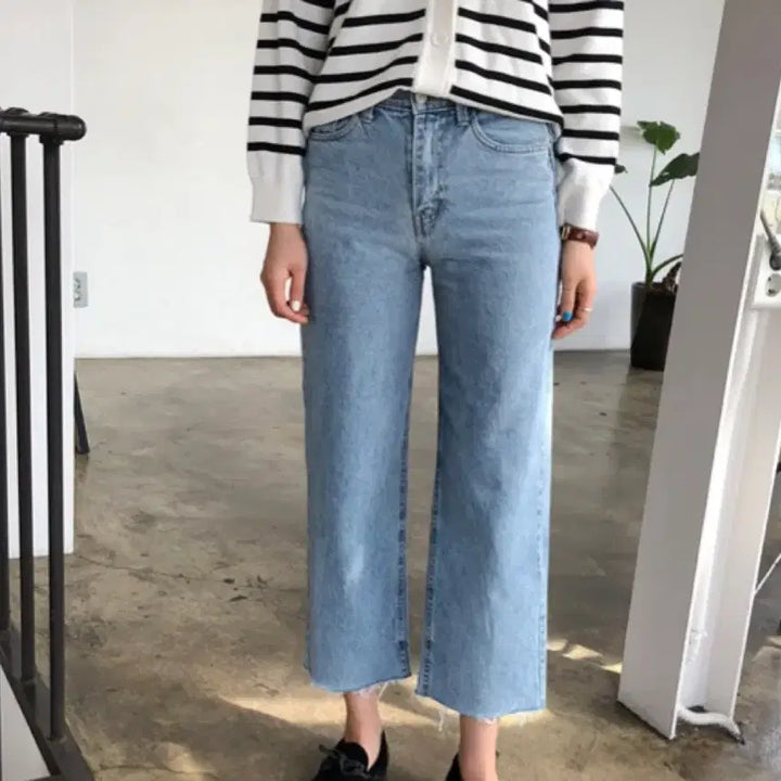 [BUNJANG] MaybeBaby Wide Denim Pants / MAYBEBABY 메이비베이비 와이드 데님팬츠 바지 청바지 S