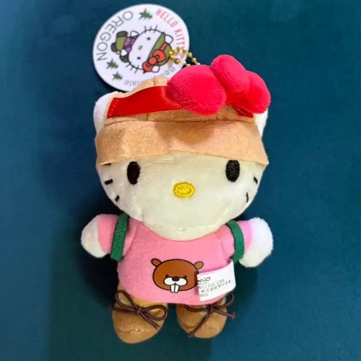 [BUNJANG] Hello Kitty Kinokuniya Bookstore Plush Keychain / (미사용) 헬로키티 키노쿠미야 서점 인형 키링