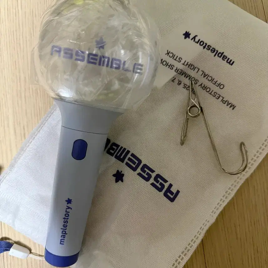 [BUNJANG] MapleStory Assemble Showcase Lightstick / 메이플스토리 어셈블쇼케이스 응원봉
