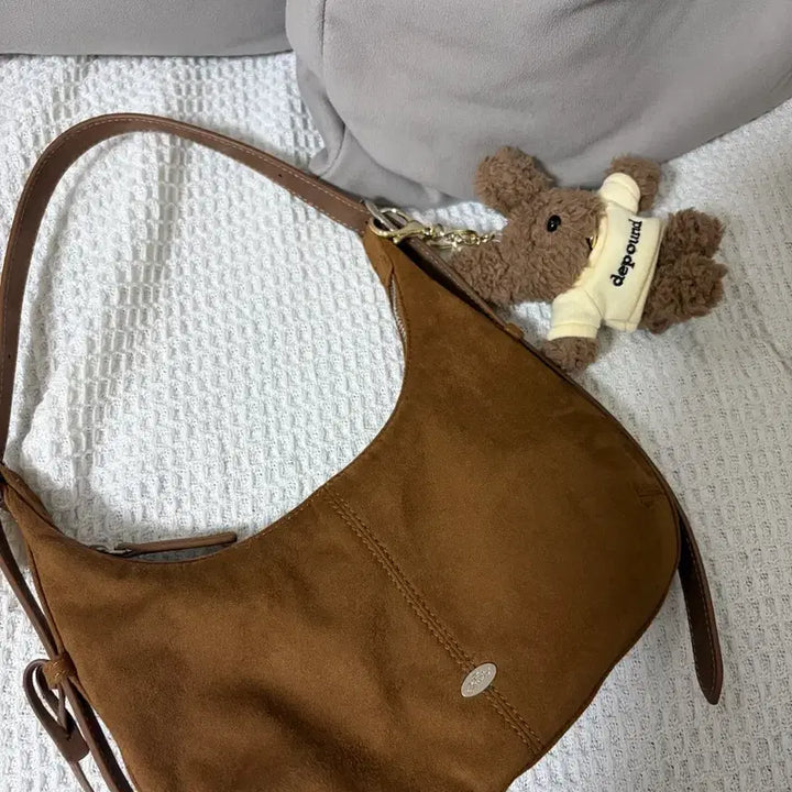 [BUNJANG] Depound Lumi Bag Suede Brown with Keyring / 드파운드 루미백 스웨이드 브라운 + 키링