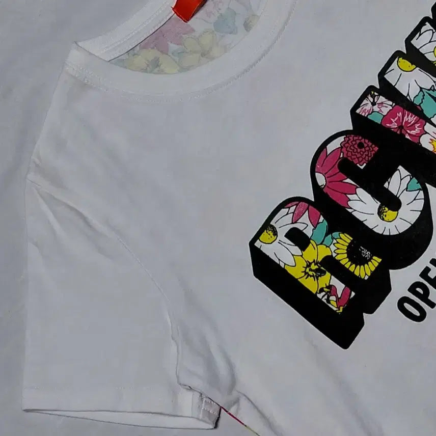 [BUNJANG] Rodeo Crowns Wide Bowl (RCWB) Flower Pattern Reversible Graphic T-Shirt / [S] 로데오 크라운즈(RCWB) 플라워 패턴 반전 그래픽 티셔츠