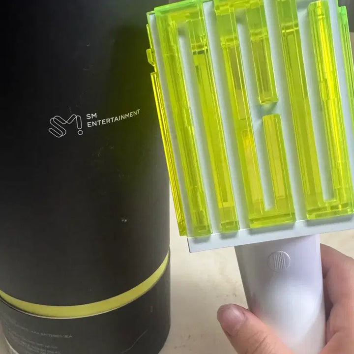 [BUNJANG] NCT Official Light Stick (Moominbom Ver.) / 엔시티 응원봉 믐뭔봄 구믐 양도