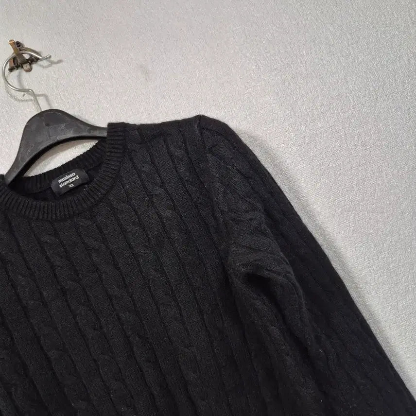 [BUNJANG] Musinsa Standard Cropped Cable Knit XS / 무신사 스탠다드 크롭 케이블 니트 XS