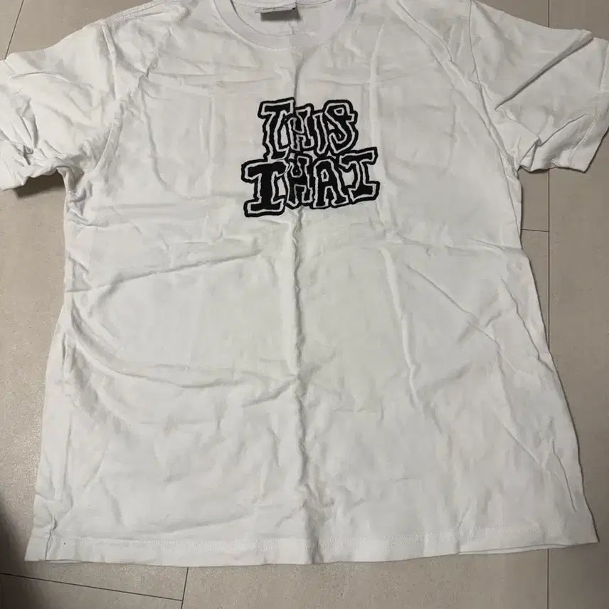 [BUNJANG] thisisneverthat White Short Sleeve T-Shirt Size S / thisisneverthat 화이트 반팔티 S