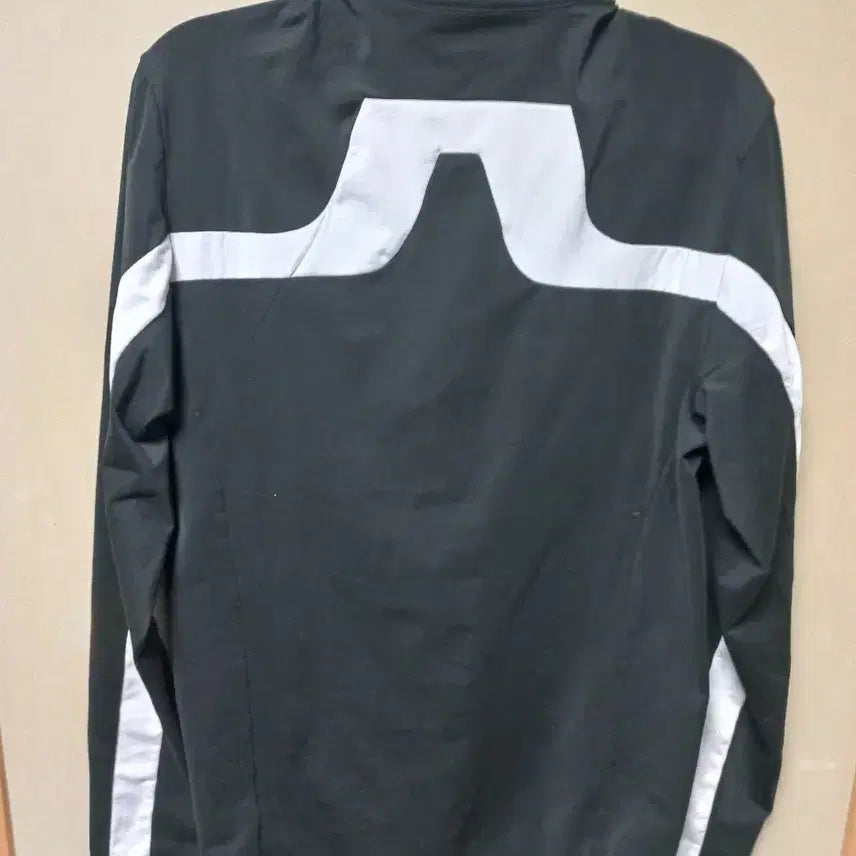 [BUNJANG] J.Lindeberg Golf Big Logo Zip-Up Jacket / 제이린드버그 골프  빅 로고 짚업 자켓 S