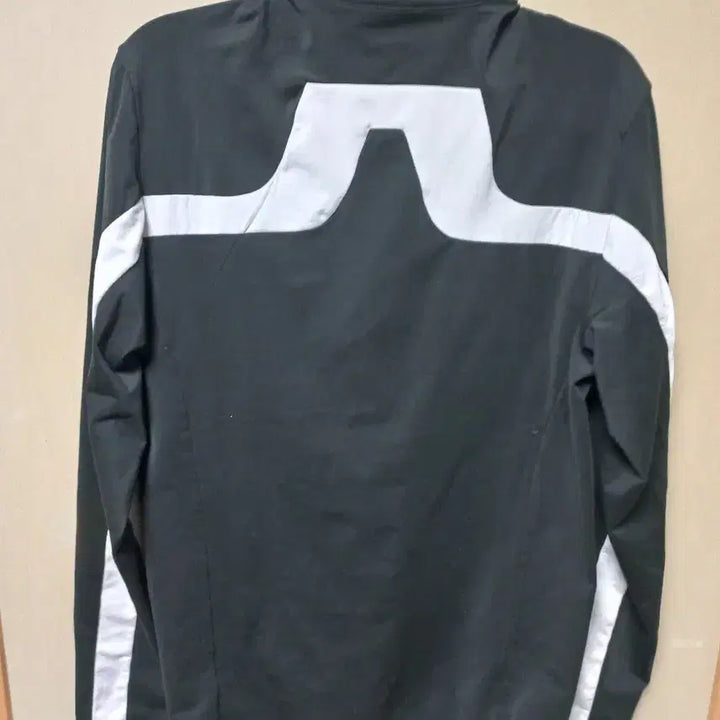 [BUNJANG] J.Lindeberg Golf Big Logo Zip-Up Jacket / 제이린드버그 골프  빅 로고 짚업 자켓 S