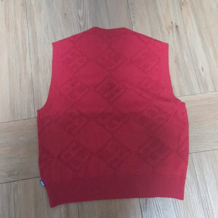 [BUNJANG] Fucking Awesome Knit Vest (Size S) / 퍼킹어썸 니트 베스트 s