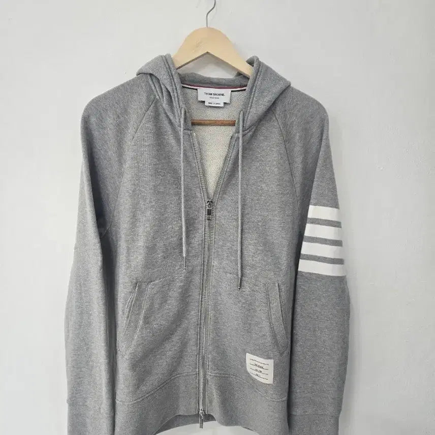 [BUNJANG] Thom Browne Hoodie Zip-up Diagonal Stripe 4 / 톰브라운 후드집업 사선완장 4사이즈