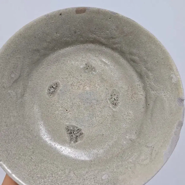 [BUNJANG] Authentic Goryeo Celadon Carved Flower Plate Antique / 진품 고려청자 양각 화문 접시 골동품