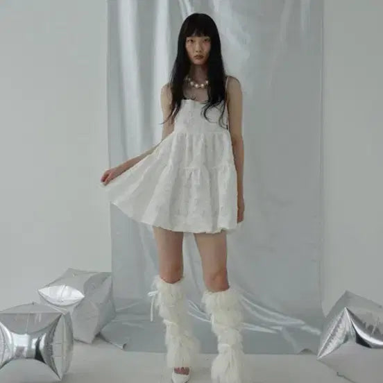 [BUNJANG] Lekong Lily Strap Volume Mini Dress / 르콩 lekong 릴리 스트랩 볼륨 미니 드레스