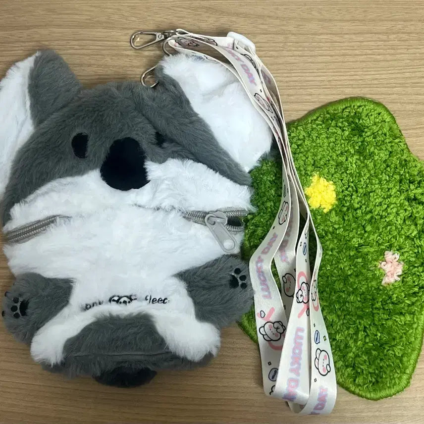 [BUNJANG] 20cm Unbranded Koala Plush Bag &amp; Sweater Set / 20cm 무속성 솜인형 코알라 가방 스웨터