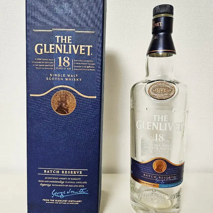[BUNJANG] The Glenlivet 18 Year Old Whisky Empty Bottle with Case / 더글렌리벳 18년산 양주 위스키 공병 빈병 술병
