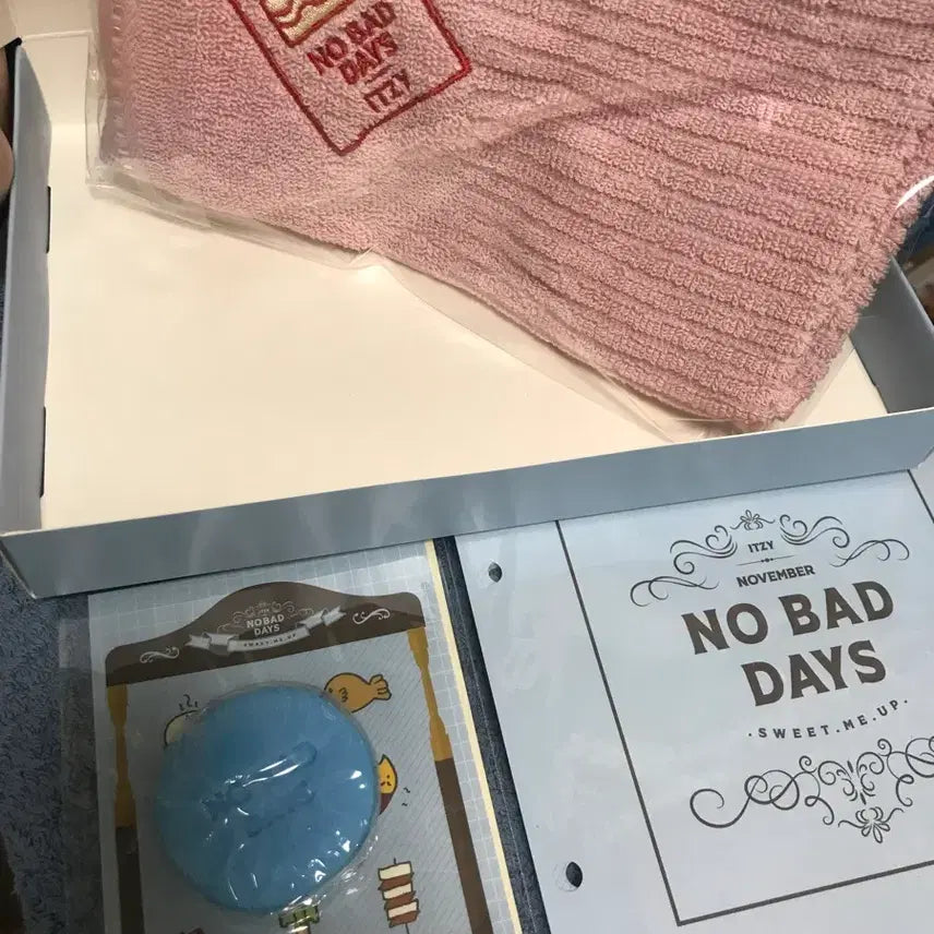 [BUNJANG] ITZY NBD Unsealed Goods / ITZY itzy nbd 개봉굿즈