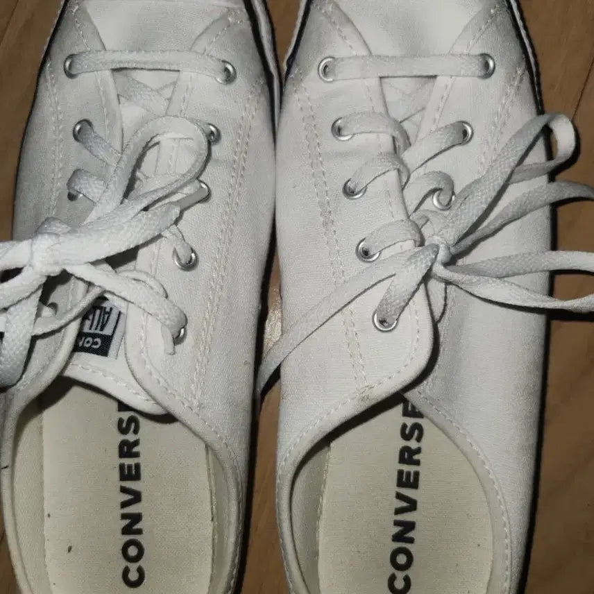 [BUNJANG] Converse Canvas Shoes White Size 250 / 컨버스 캔버스화 화이트 250사이즈입니다