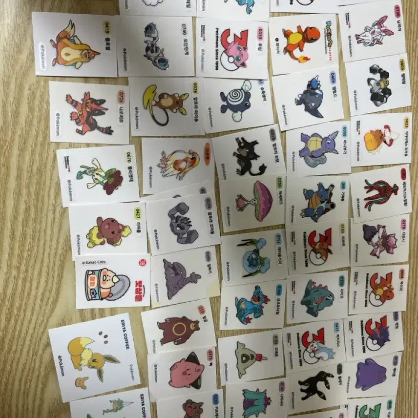 [BUNJANG] Pokemon Stickers 54-Piece Bundle / 포켓몬띠부실 67장 일괄판매 (사진2장)