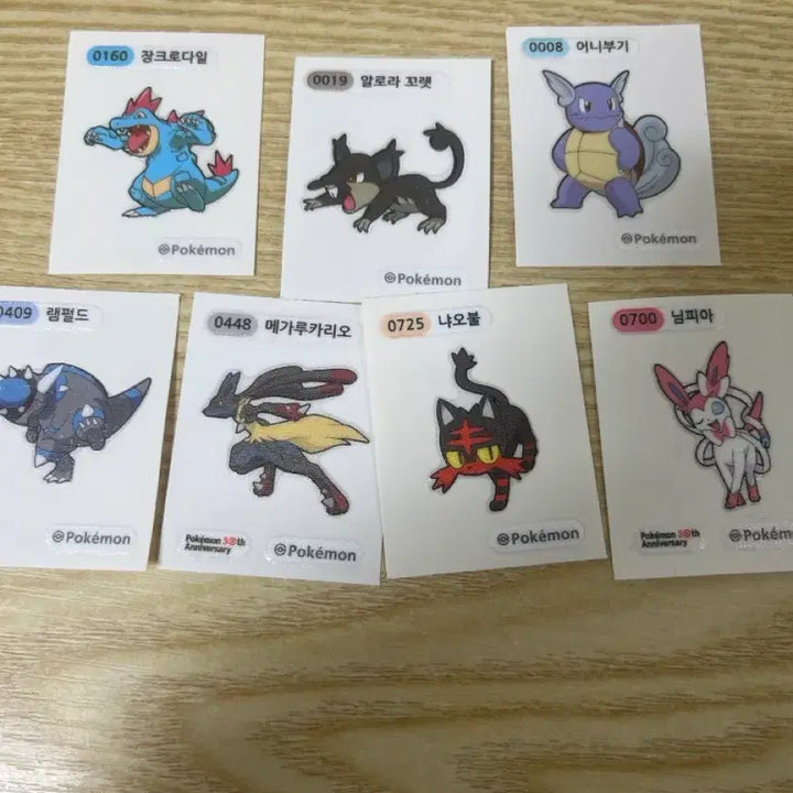[BUNJANG] Pokemon Stickers 54-Piece Bundle / 포켓몬띠부실 67장 일괄판매 (사진2장)