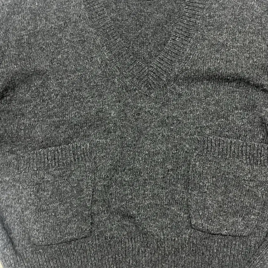 [BUNJANG] Dark Grey Pocket V-Neck Knit / 다크그레이 포켓 브이 니트