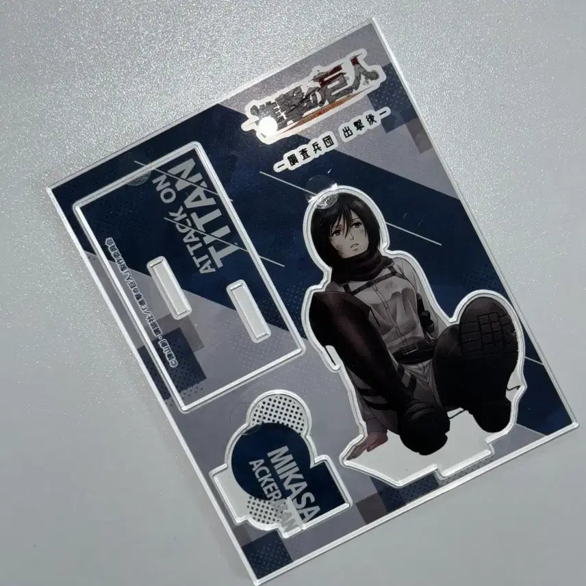 [BUNJANG] Attack on Titan Mikasa Ackerman Acrylic Stand / 진격의 거인 미카사 아커만 출격후 아크릴 스탠드 굿즈