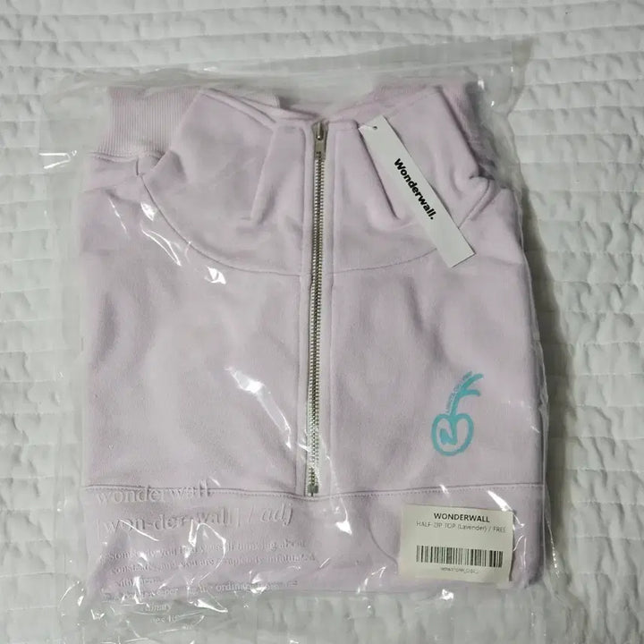 [BUNJANG] ONF Wonderwall HALP Zip-Up Hoodie Lavender FREE Size / [미개봉 새상품] 온앤오프 원더월 반집업 라벤더 FREE