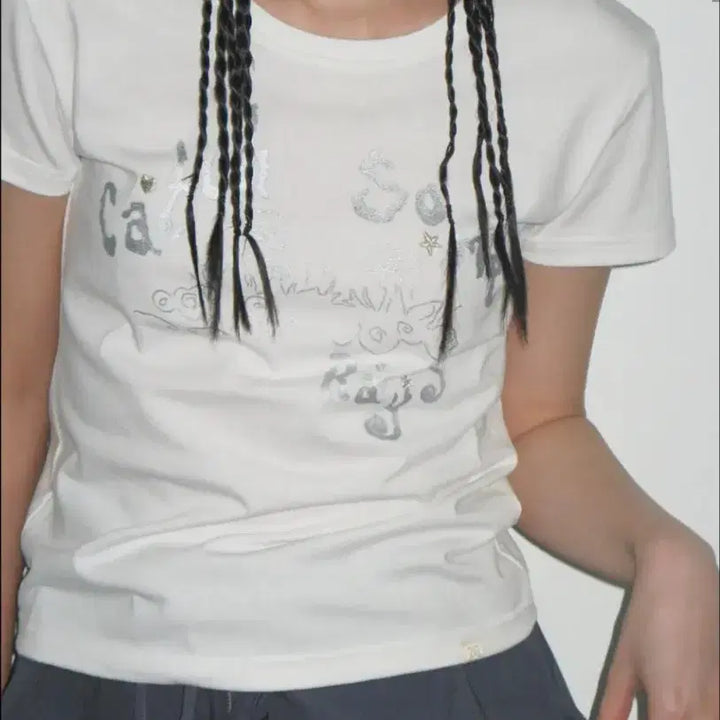 [BUNJANG] Typeservice Catch Embroidery T-Shirt Off White / 타입서비스 Catch Embroidery T-Shirt 반팔티셔츠 화이트