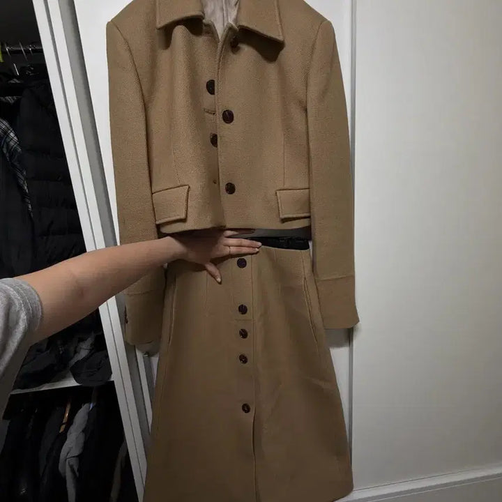 [BUNJANG] Recto Virgin Wool Crop Jacket Beige / 렉토 버진 울 크롭 자켓 베이지