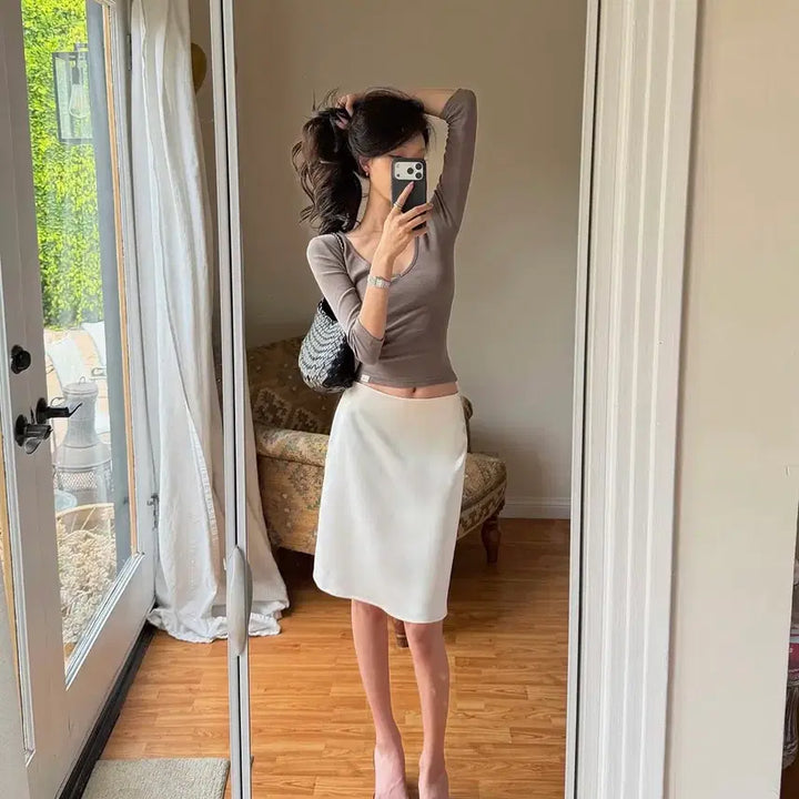 [BUNJANG] Letter and Satin Midi Skirt (Ivory) / Letter and 레터앤 Satin Midi Skirt (Ivory)
