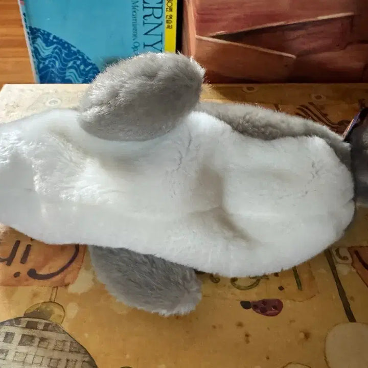 [BUNJANG] Gray Dolphin Plush Bag / 회색 돌고래 인형 가방