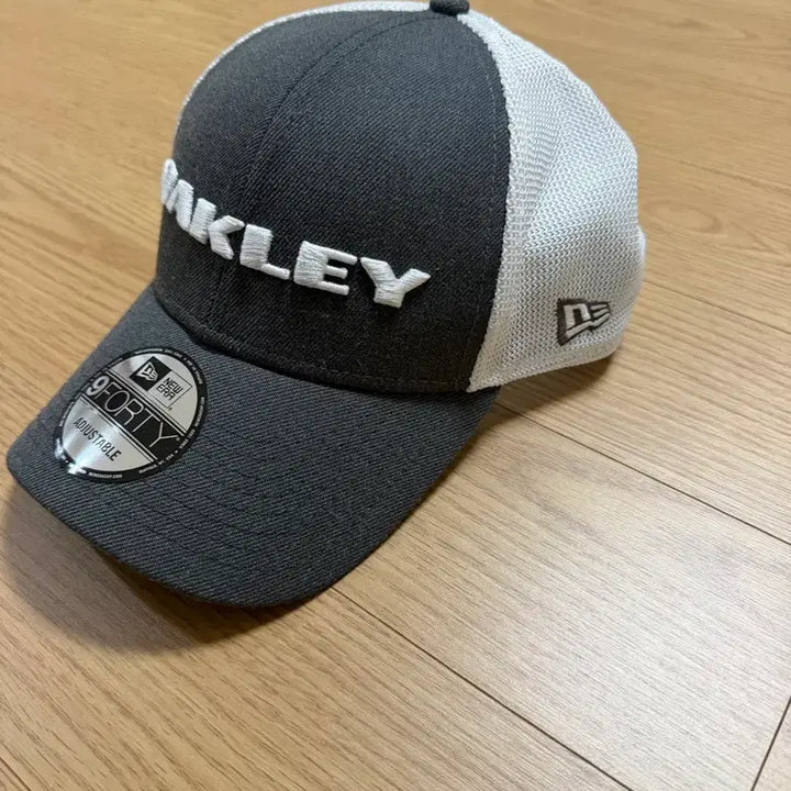 [SOLD OUT] 새상품) 뉴에라x오클리 매쉬캡