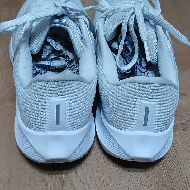 [SOLD OUT] 나이키 페가수스 40 화이트 운동화