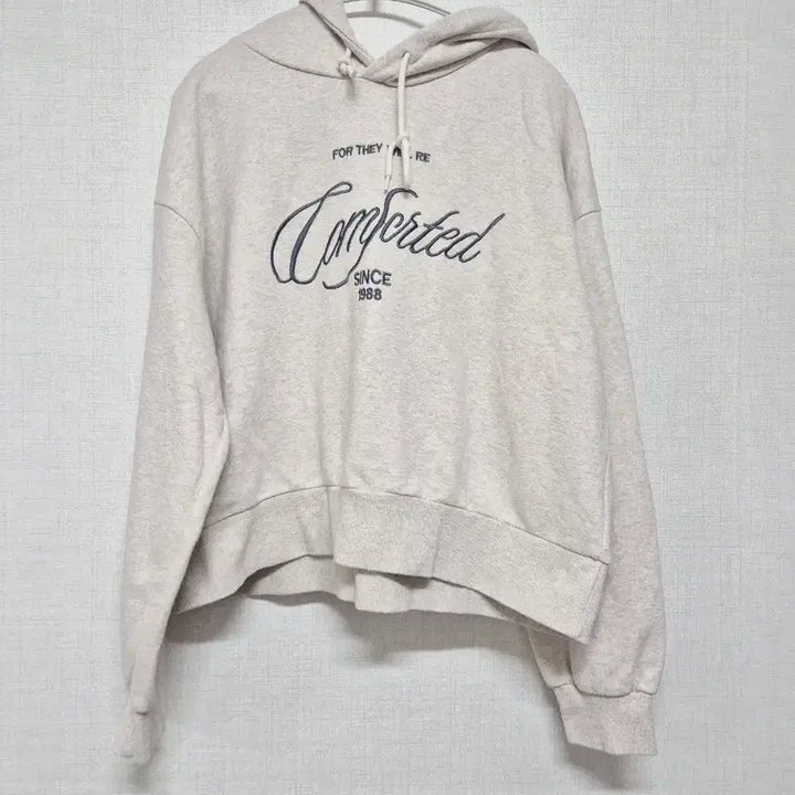 [BUNJANG] Ivory Cropped Hoodie / 아이보리 크롭 후드티