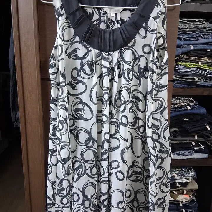[BUNJANG] Tomboy Pattern Sleeveless Maxi Dress (One Size) / TOMBOY  패턴 나시 원피스(프리사이즈)
