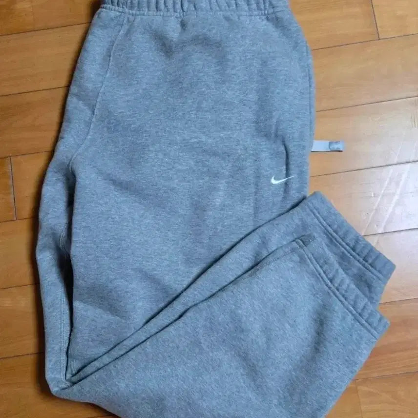 [BUNJANG] Nike Solo Swoosh Jogger Pants (2XL) / (2XL) 나이키 솔로 스우시 조거팬츠 / 트레이닝 바지