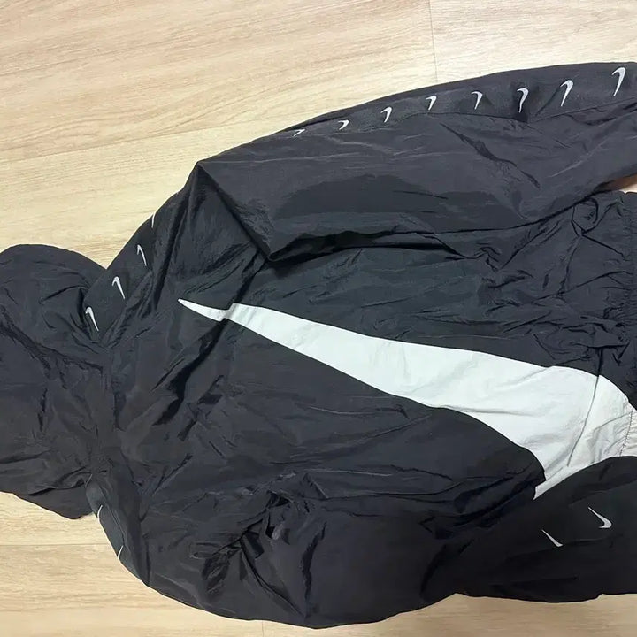 [BUNJANG] Nike Swoosh Anorak Windbreaker / 나이키 스우시 아노락 바람막이