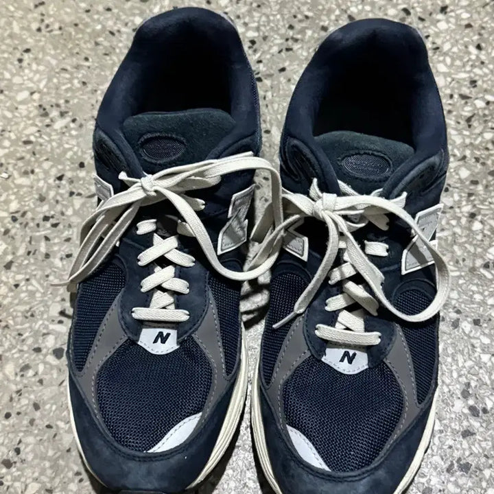 [BUNJANG] New Balance 2002R Eclipse/Castle Rock Sneakers (280mm) / 뉴발란스 2002R 이클립스 캐슬락 280