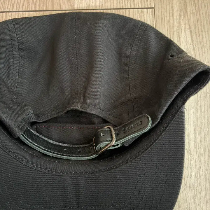 [BUNJANG] Supreme Washed Twill Chino Camp Cap Black/Red / 17FW 슈프림 워시드 트윌 치노 캠프캡 검빨