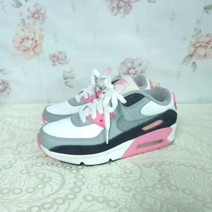 [BUNJANG] Nike Air Max 90 White/Pink / 225)나이키 에어맥스90 화이트/핑크