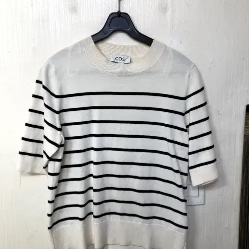 [BUNJANG] COS Short Sleeve T-Shirt (Size S) / 코스 반팔티