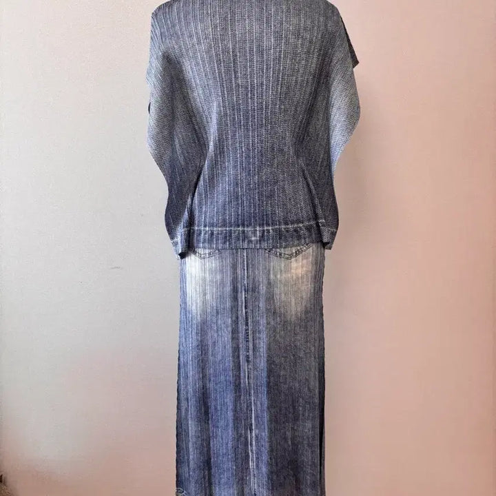 [BUNJANG] Blue Denim Pattern Pleated Two-Piece Set / 청 데님 패턴 플리츠 투피스