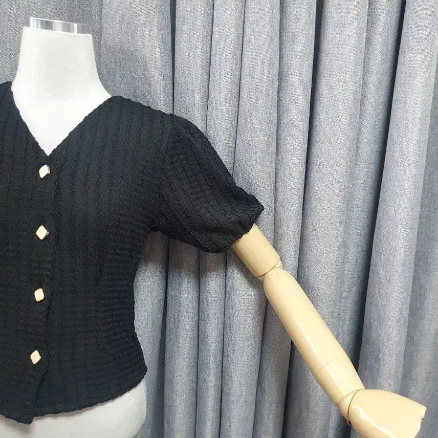 [BUNJANG] Jeweled Puff Blouse / 보석 퍼프 블라우스