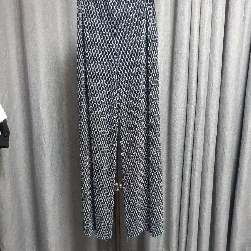 [BUNJANG] Pattern Pleated Elastic Waistband Long Pants / 패턴 플리츠 밴딩 롱팬츠