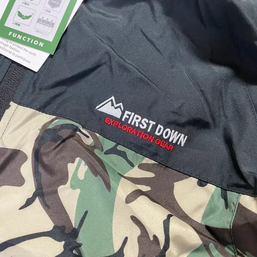 [BUNJANG] First Down Camo Windbreaker Jacket L / First down camo 바람막이 L(100) 새상품