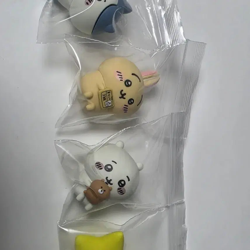 [BUNJANG] Chiikawa Eraser Gacha Set / 치이카와 지우개 가챠4종 일괄