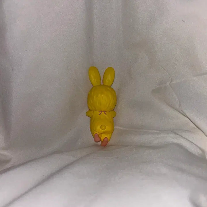[BUNJANG] Monchhichi Chimutan Yellow Rabbit Outfit Plush Toy (Unsealed) / 몬치치 치무탄 노랑이 히퍼 단순 개봉