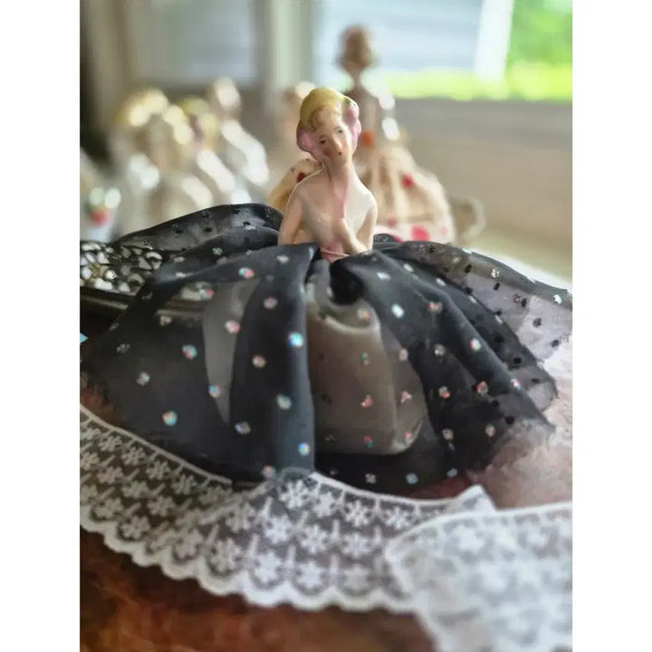 [BUNJANG] Vintage Half-Doll Pincushion (Black) / 빈티지 하프돌 핀쿠션(블랙)