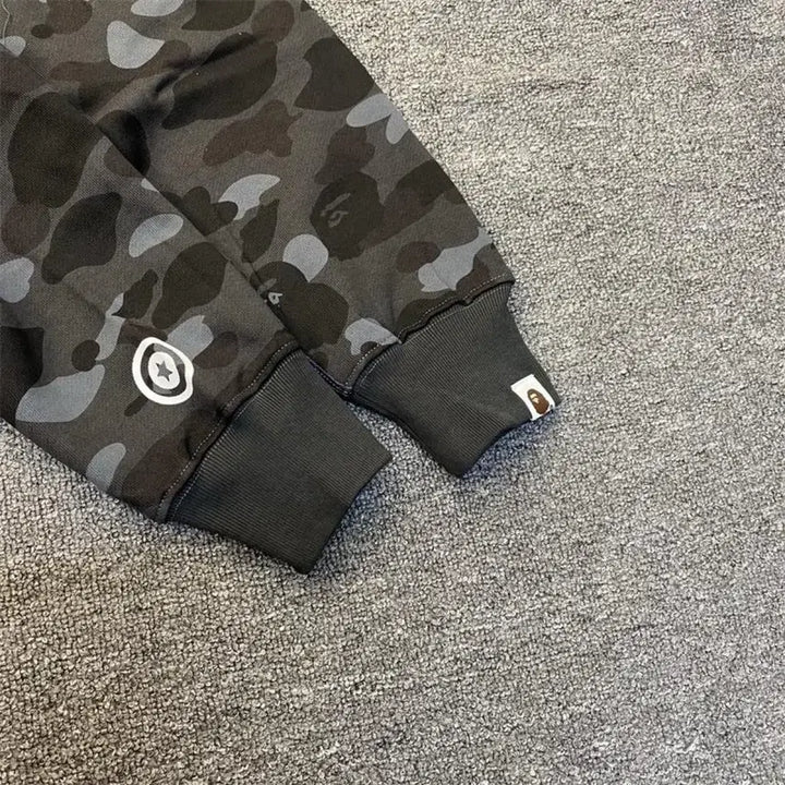 [BUNJANG] Bape Shark Camo Hoodie Black / 베이프 샤크 카모 후드집업 블랙