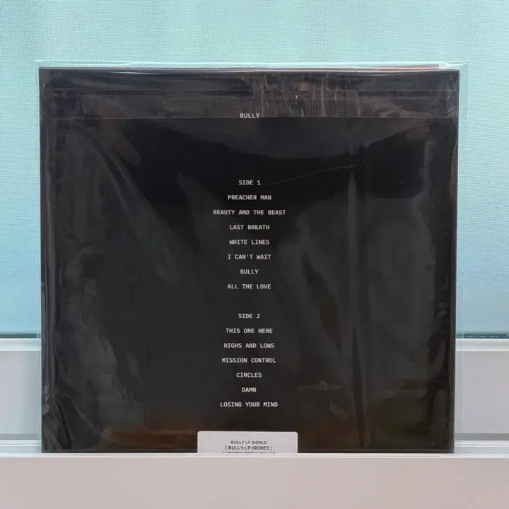 [BUNJANG] Kanye (Ye) BULLY Signed Black Vinyl LP with Signed Art Card / [싸인LP] 칸예 (Ye) BULLY 블랙반 (Signed vinyl)